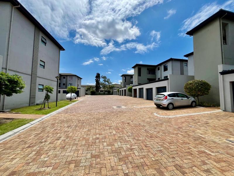 To Let 2 Bedroom Property for Rent in Brackenfell South Western Cape